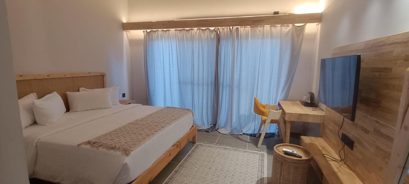 V Hotels And Resorts Chirala Exteriör bild
