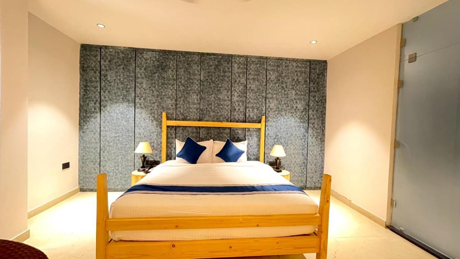 V Hotels And Resorts Chirala Exteriör bild